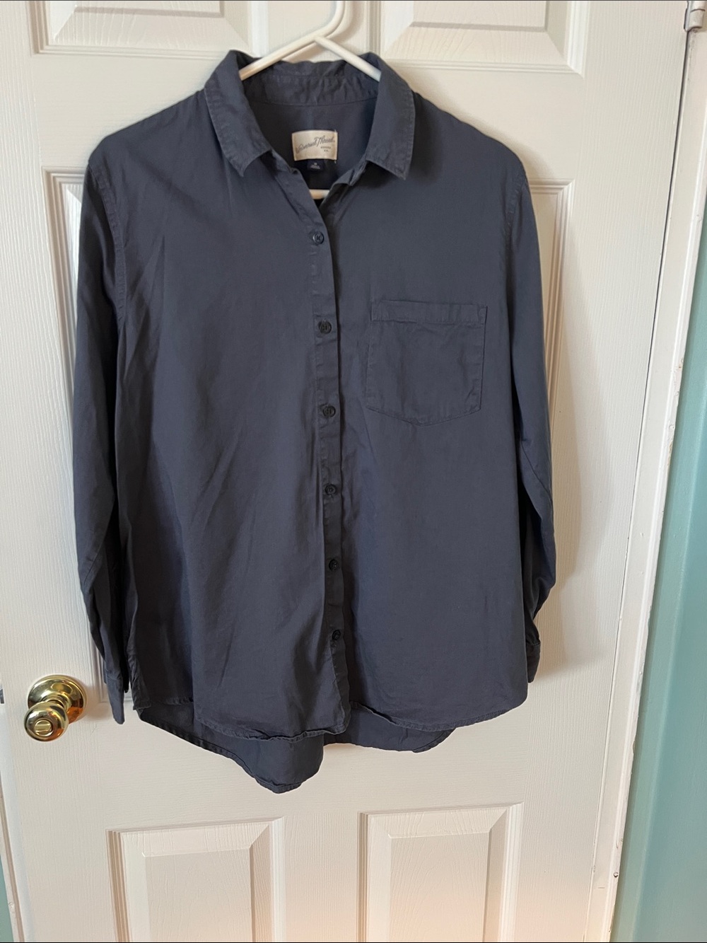 Universal Thread Men's Dark Gray Button-Front Shirt
